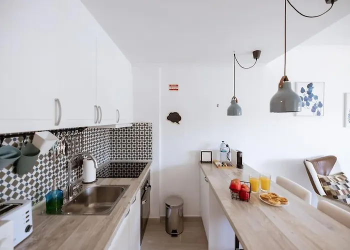 Like-home - Studio-sea View, דירה Paço de Arcos